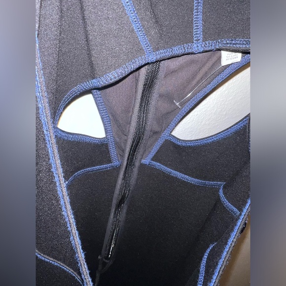 120. TopShop Black & Blue Cut-out Midi Dress 6 - Picture 6 of 11